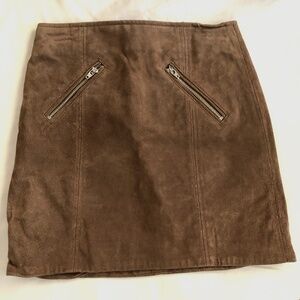 BLANK NYC  Mini Size 24 Brown Suede skirt Year round wear